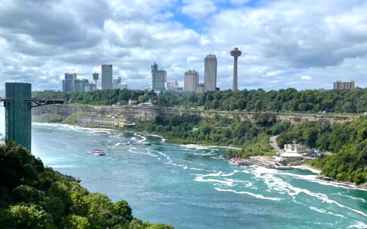 ナイアガラの滝のツアー予約