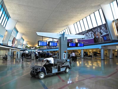 バッファロー空港発着ナイアガラの滝日帰りツアーの見どころ