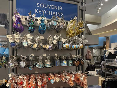 ナイアガラの滝 お土産屋さん