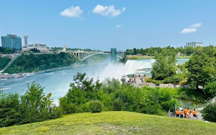 ナイアガラの滝のツアー予約